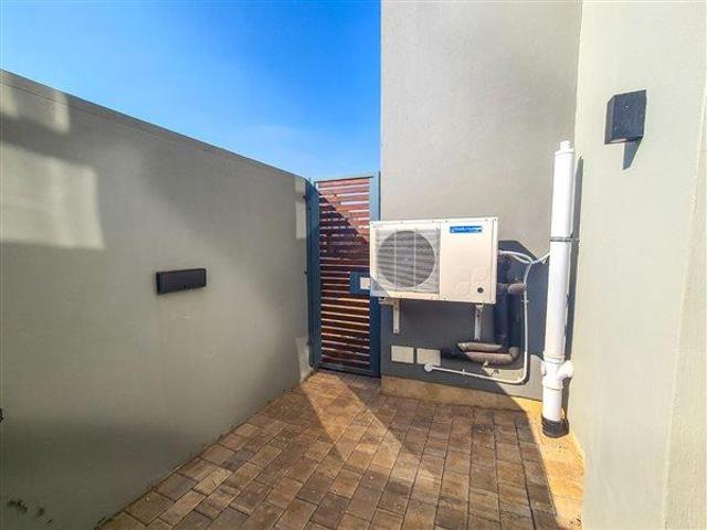 Townhouse for rent in Ekurhuleni, Gauteng