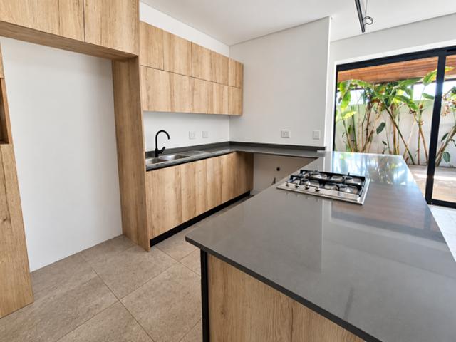 Townhouse for rent in Princess Grant, Kwazulu-natal