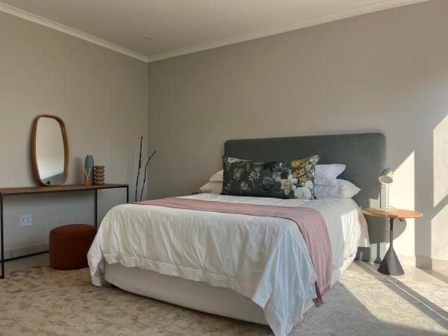 Townhouse for rent in Princess Grant, Kwazulu-natal