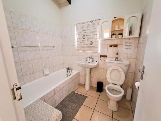 Townhouse for rent in Ugu District Municipality, Kwazulu-natal