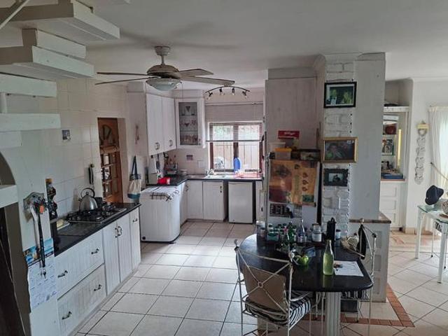 Townhouse for sale in Ugu District Municipality, Kwazulu-natal
