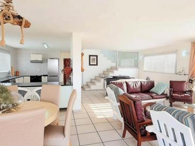 Townhouse for sale in Ugu District Municipality, Kwazulu-natal