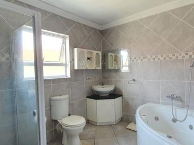 Townhouse for sale in Ugu District Municipality, Kwazulu-natal