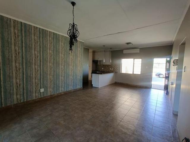 Townhouse for sale in Bloemfontein, Free State