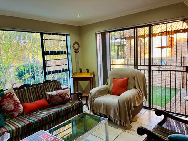 Townhouse for sale in Bloemfontein, Free State