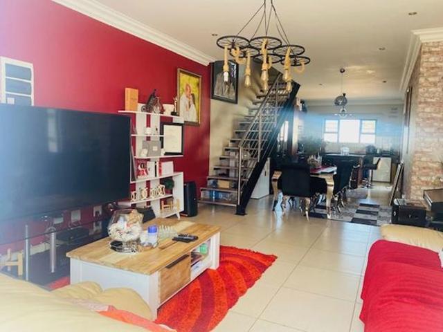 Townhouse for sale in Bloemfontein, Free State
