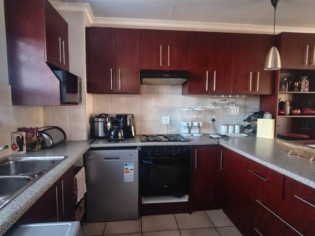 Townhouse for sale in Bloemfontein, Free State