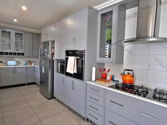 Townhouse for sale in Bloemfontein, Free State