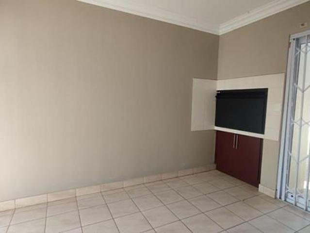 Townhouse for sale in Bloemfontein, Mangaung Metropolitan Municipality