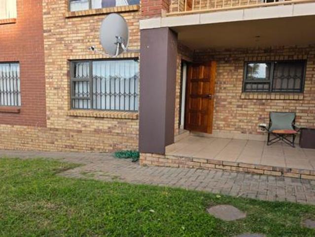Townhouse for sale in Bloemfontein, Free State