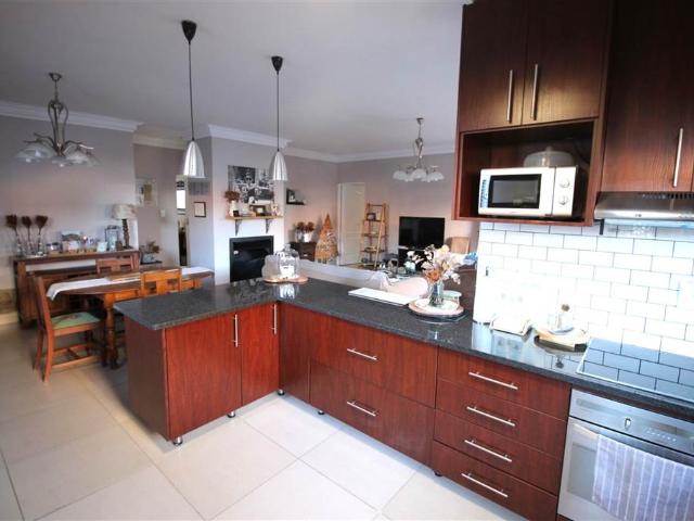 Townhouse for sale in Bloemfontein, Free State