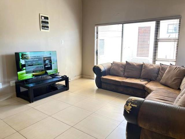 Townhouse for sale in Bloemfontein, Free State