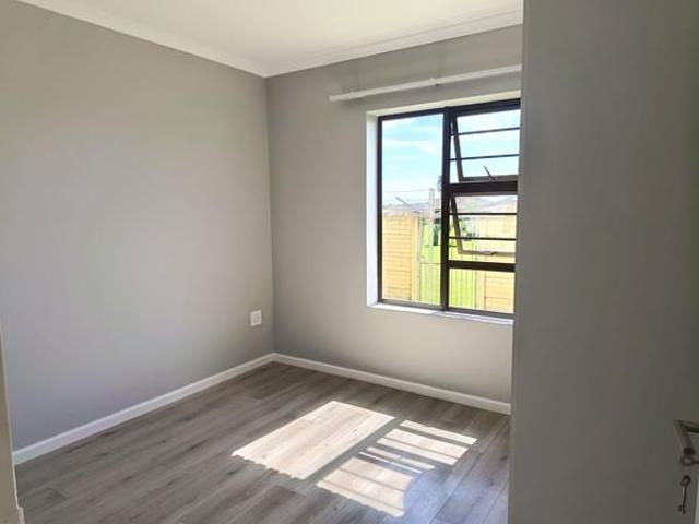 Townhouse for rent in Nelson Mandela Bay Ward 18, Nelson Mandela Bay Metropolitan Municipality