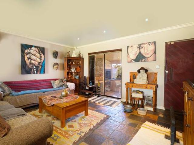 Townhouse for sale in Eastern Cape