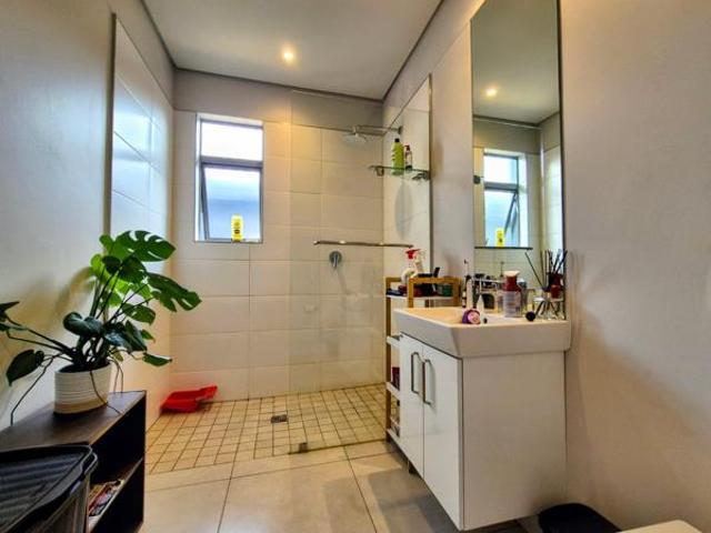 Townhouse for rent in Seaview, Kwazulu-natal