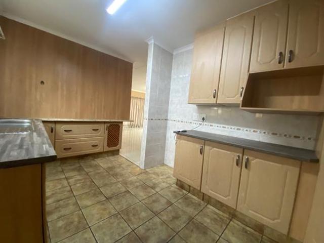 Townhouse for rent in Newcastle Local Municipality, Amajuba District Municipality