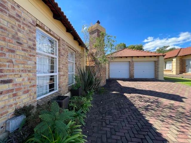 Townhouse for sale in Kwazulu-natal