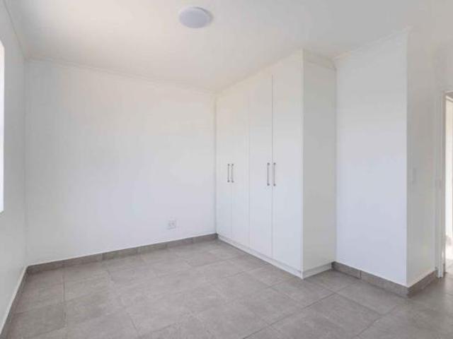 Townhouse for sale in Cape Town, Western Cape