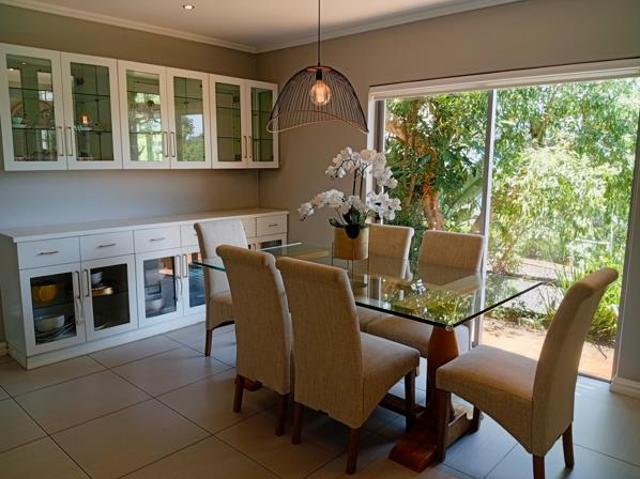 Townhouse for rent in Princess Grant, Kwazulu-natal