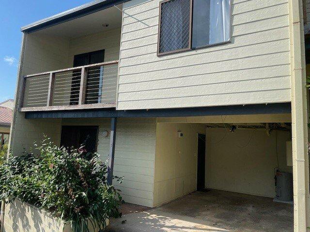 Townhouse for rent in Cannonvale, Queensland