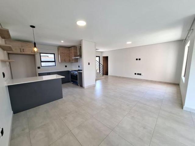 Townhouse for sale in Bloemfontein, Free State