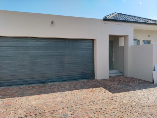 Townhouse for sale in Western Cape