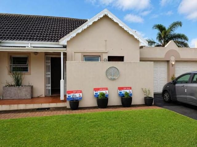 Townhouse for sale in Cape Town, Western Cape