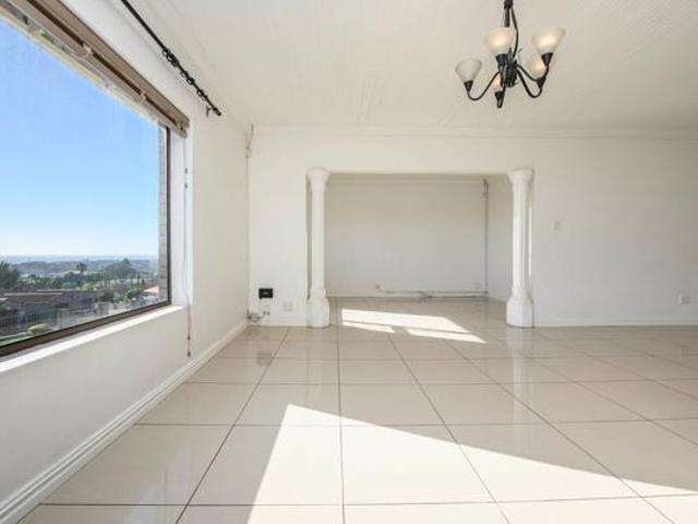 Townhouse for sale in Port Elizabeth, Eastern Cape