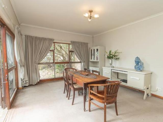 Townhouse for sale in Port Elizabeth, Eastern Cape