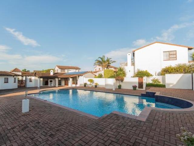 Townhouse for sale in Eastern Cape