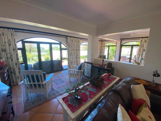 Townhouse for rent in Ugu District Municipality, Kwazulu-natal