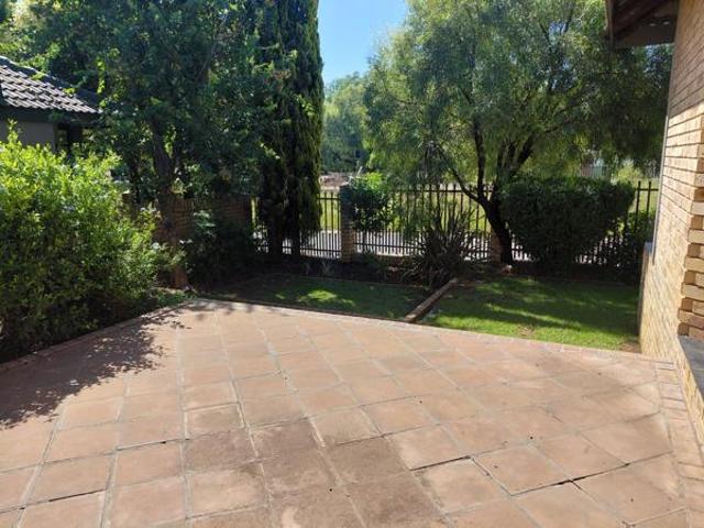 Townhouse for sale in Bloemfontein, Free State