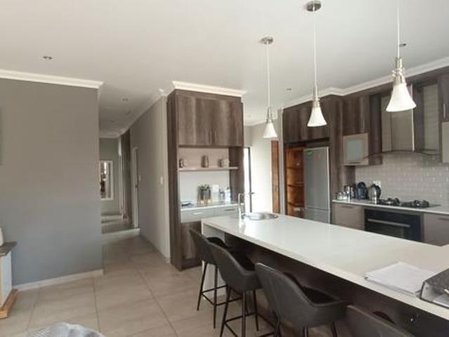 Townhouse for sale in Bloemfontein, Free State