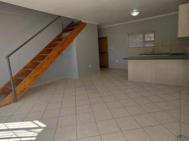 Townhouse for sale in Bloemfontein, Free State