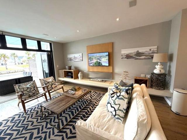 Townhouse for sale in Cape St Francis, Eastern Cape