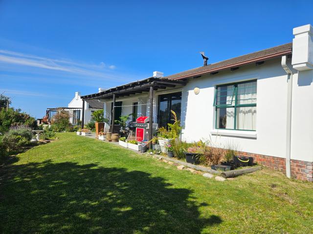 Townhouse for rent in St. Francis Bay, Kouga Local Municipality