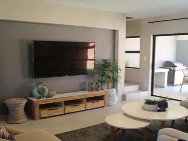 Townhouse for sale in Ehlanzeni, Mpumalanga