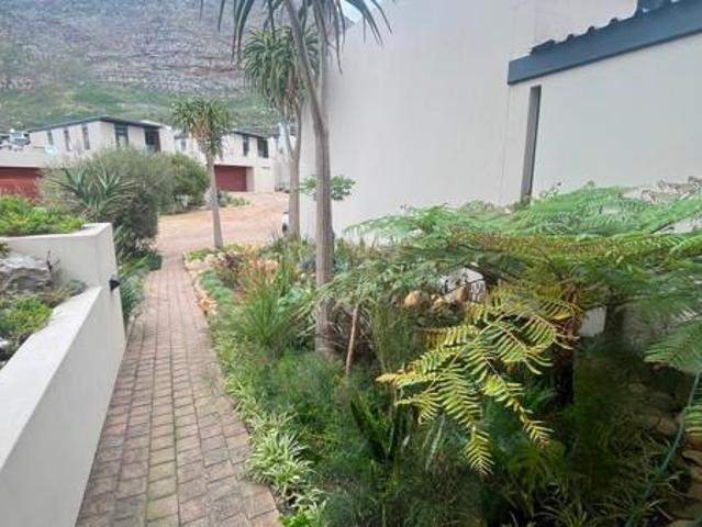 Townhouse for rent in Cape Town, City of Cape Town