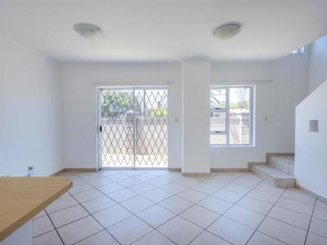 Townhouse for sale in Cape Town, Western Cape
