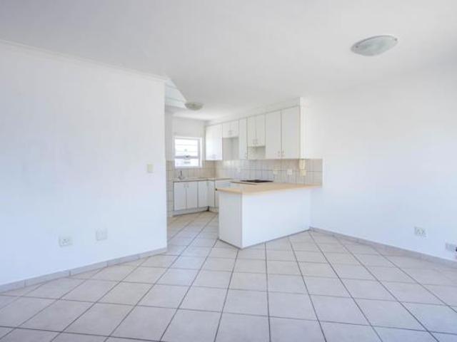 Townhouse for sale in Cape Town, Western Cape