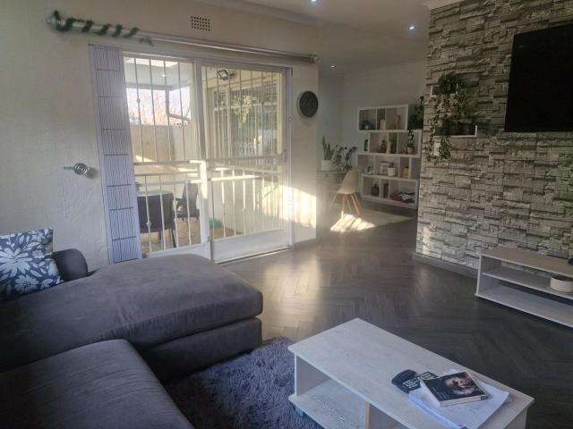 Townhouse for rent in Sandton