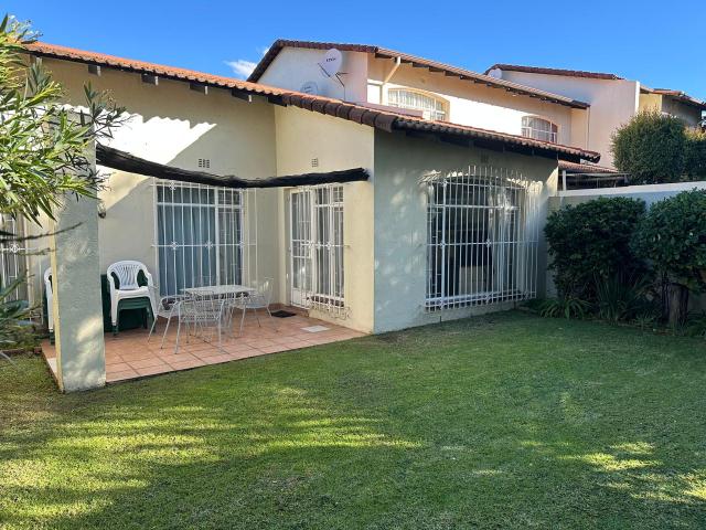 Townhouse for rent in Alexandra, Gauteng