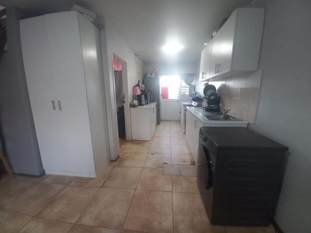 Townhouse for sale in Cape Town, Western Cape