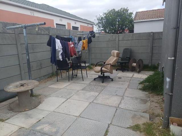 Townhouse for sale in Cape Town, Western Cape