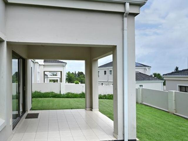 Townhouse for sale in Vosloorus, Gauteng