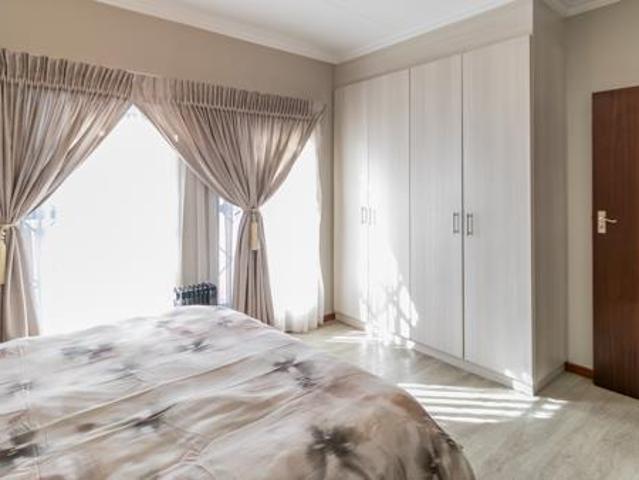 Townhouse for sale in Tembisa, Gauteng