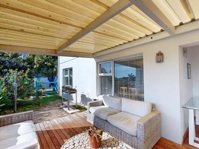 Townhouse for sale in Eastern Cape