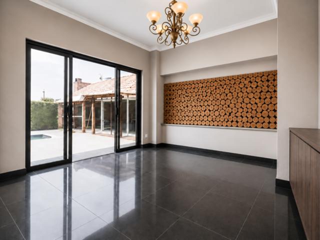 Townhouse for rent in Ekurhuleni, Gauteng