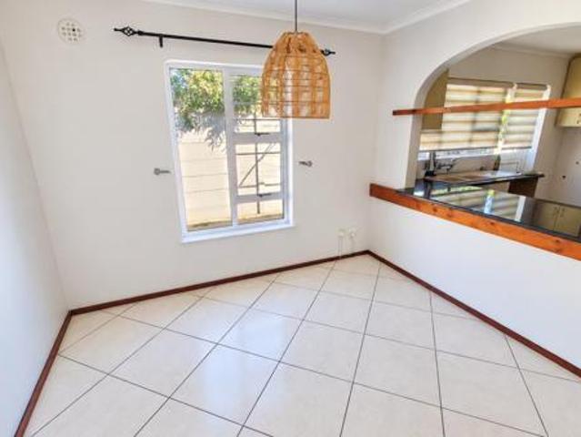 Townhouse for rent in Cape Town, City of Cape Town