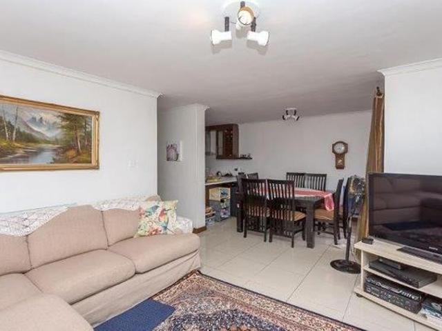 Townhouse for sale in Cape Town, Western Cape